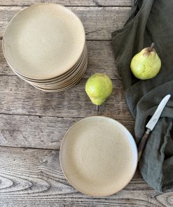 Alternative view of Lot de 12 petites assiettes en grès — Grès Village France