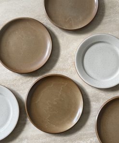 Lot de 6 assiettes dépareillées en grès