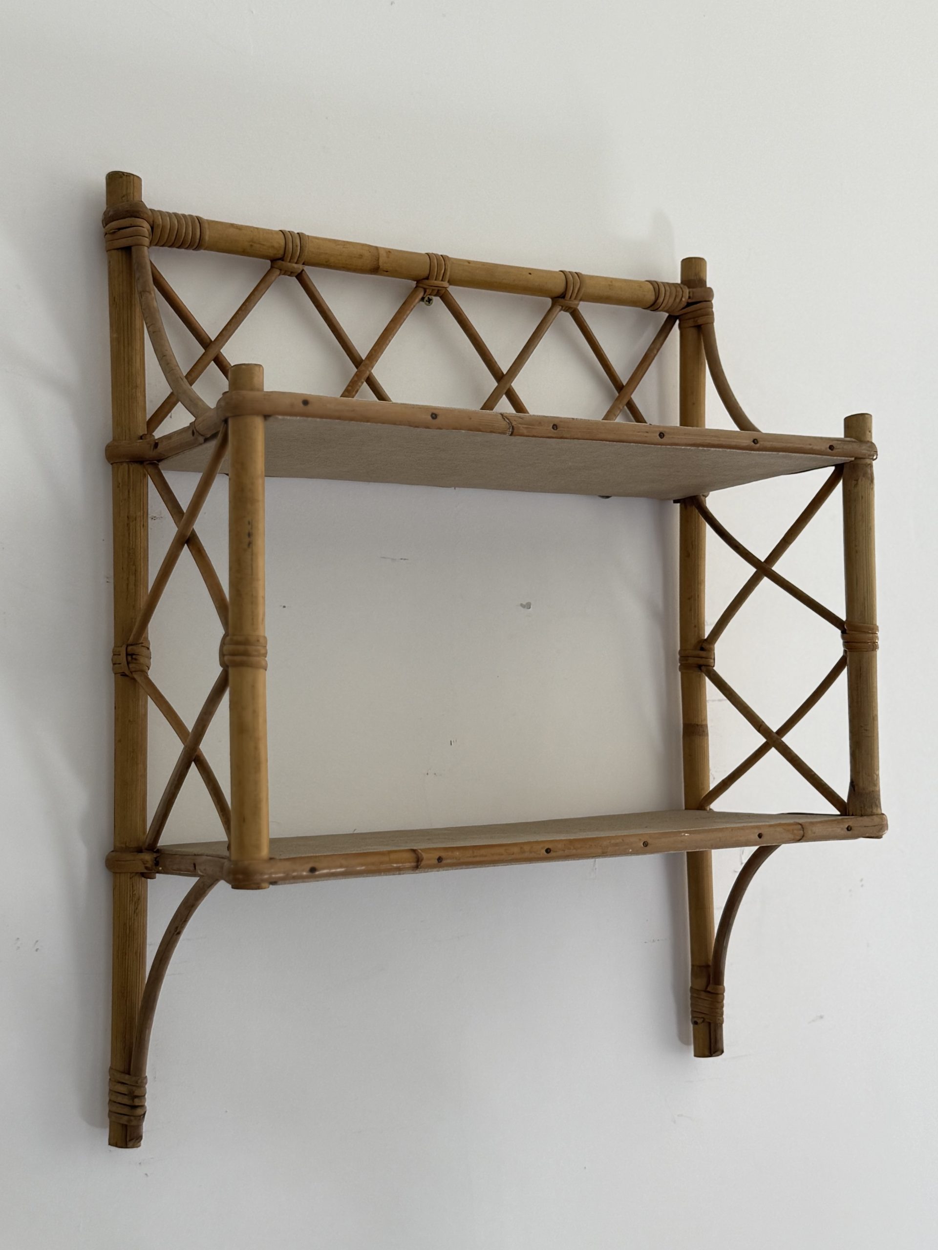 Étagère murale vintage en bambou et rotin – Image 8