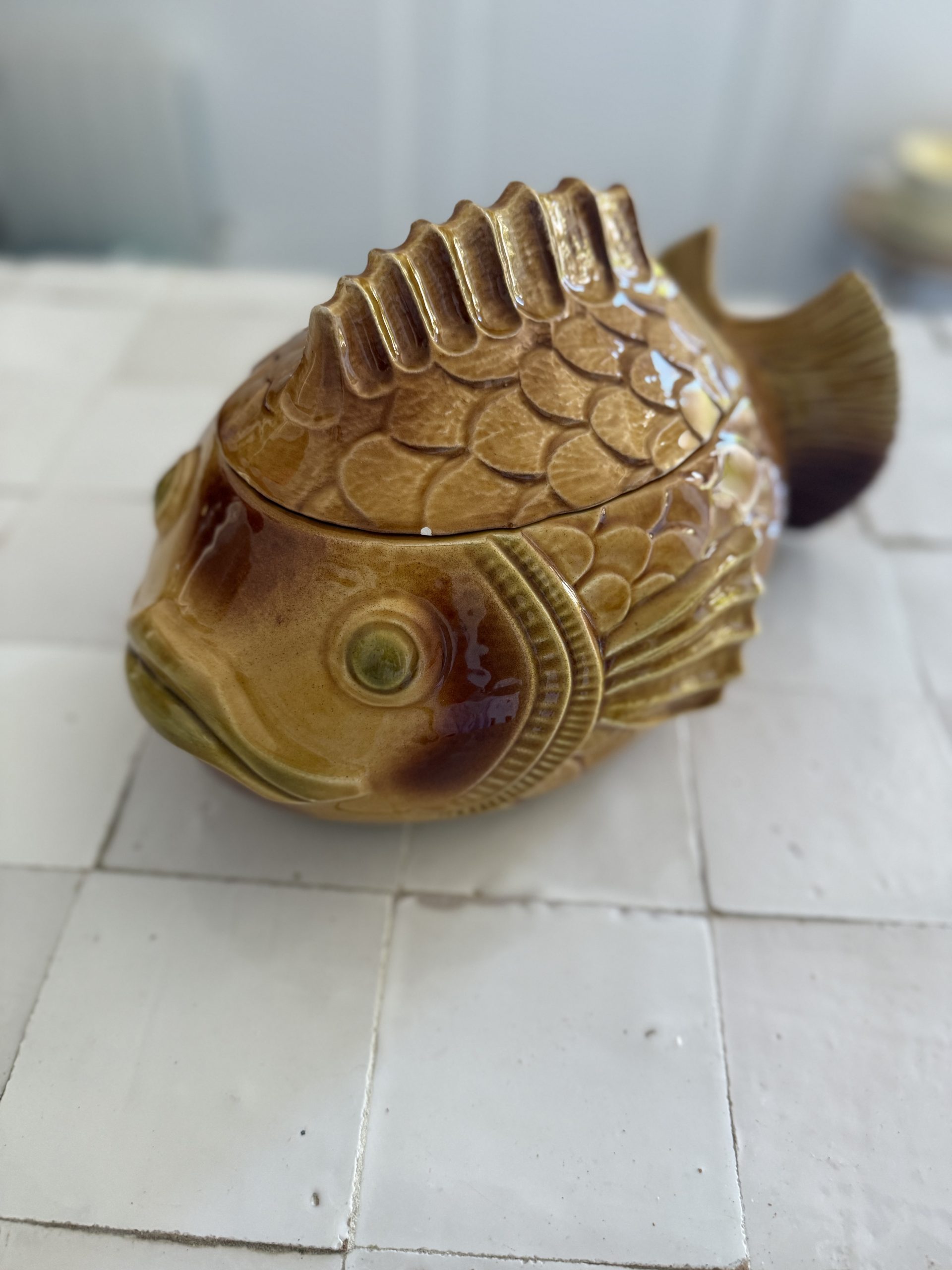 Superbe service poisson de Sarreguemines : 12 assiettes et 3 plats. – Image 9