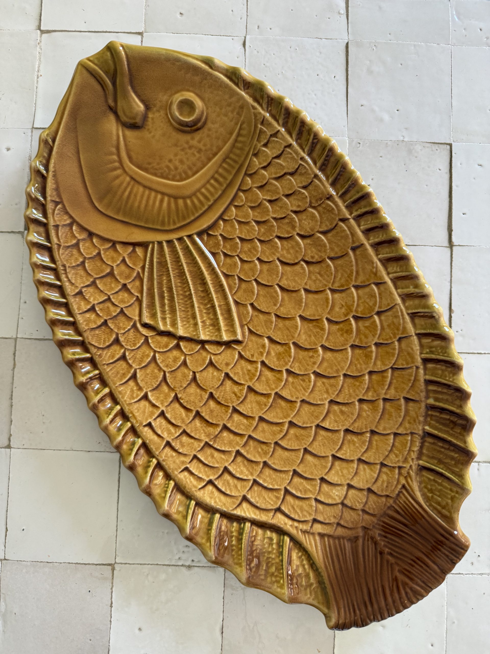Superbe service poisson de Sarreguemines : 12 assiettes et 3 plats. – Image 7