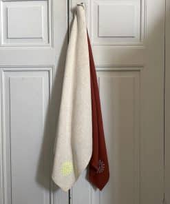 Alternative view of Le petit linge SABLE