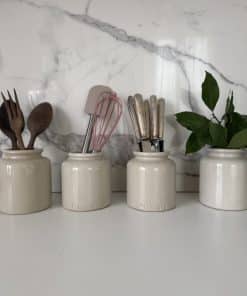 Lot de 4 pots à moutarde anciens en grès